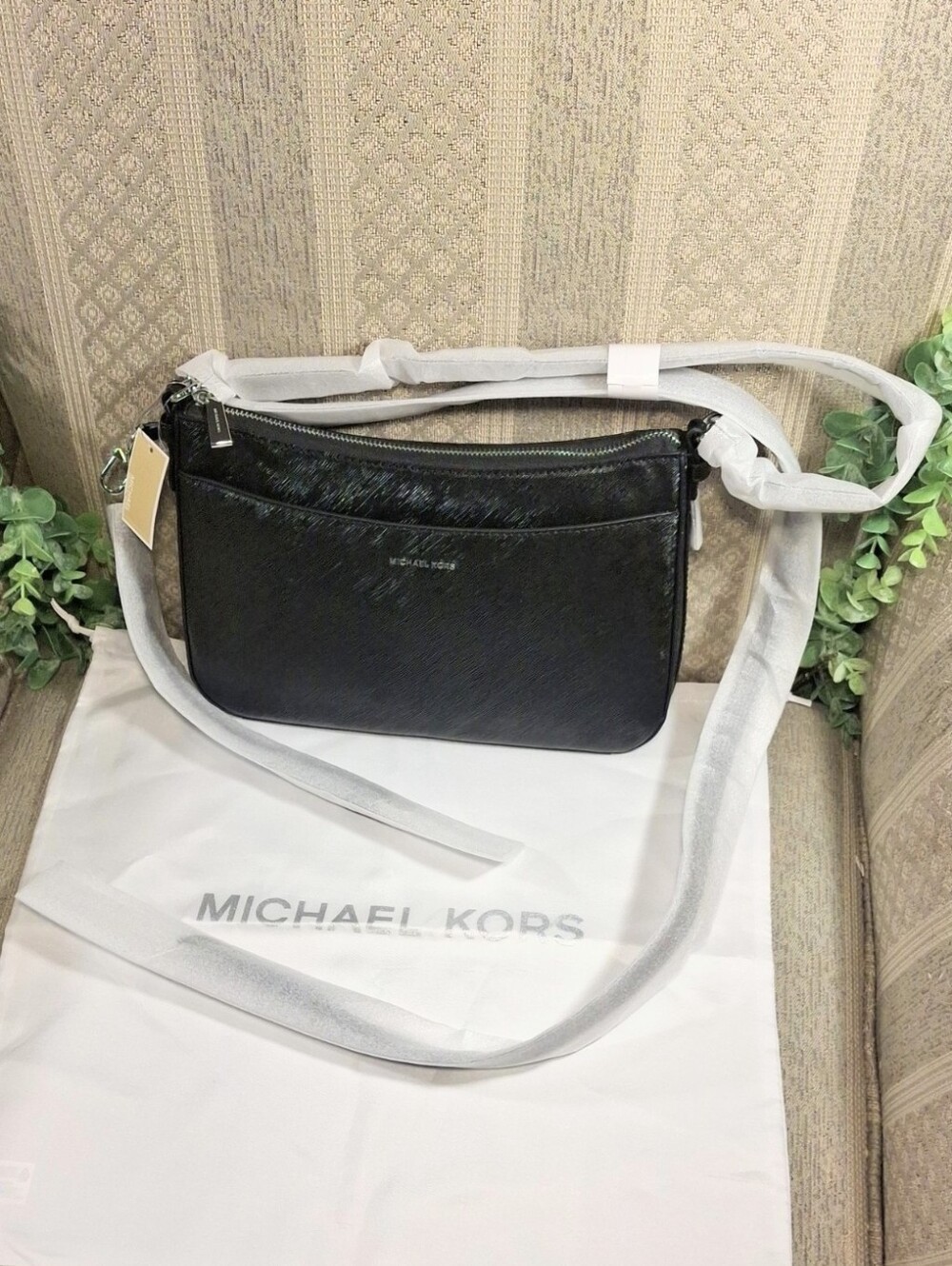 NWT Michael Kors Textured Jet Set Convertible Black Crossbody Shoulder Bag